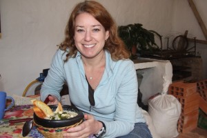 Lisa Lubin eats Changua