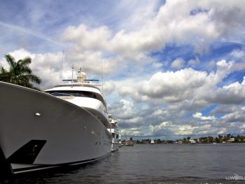 Yachts of the Intracoastal Waterway