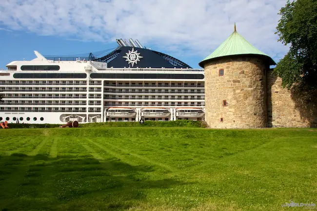 Oslo Cruise Ship & Castle