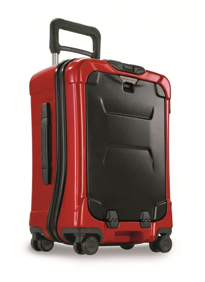 Briggs and Riley - Torq International Carry-on Spinner