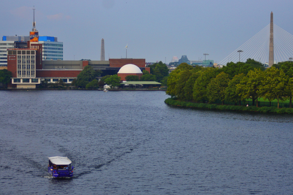 The Museum of Science sits prettily along the Charles River