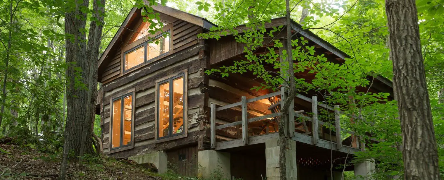 cedar-falls-rooms-cabin