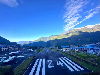 Everest airport