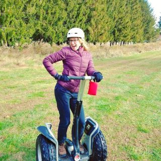 Check out my segway style! 👀

And then swipe left!

Last fall, I went on a little trip over to a new-to-me area in Ohio called Hocking Hills.
🍁🍂🦉 What an unexpected  treat! My latest post highlights the beauty here in the foothills of the Appalachians of Hocking Hills State Park, plus all the passionate makers and entrepreneurs I met. From an apple orchard growing George Washington’s favorite variety to the United States’ only remaining washboard factory, it’s definitely worth a visit! 
LINK in bio! 
#myhockinghills
#hosted